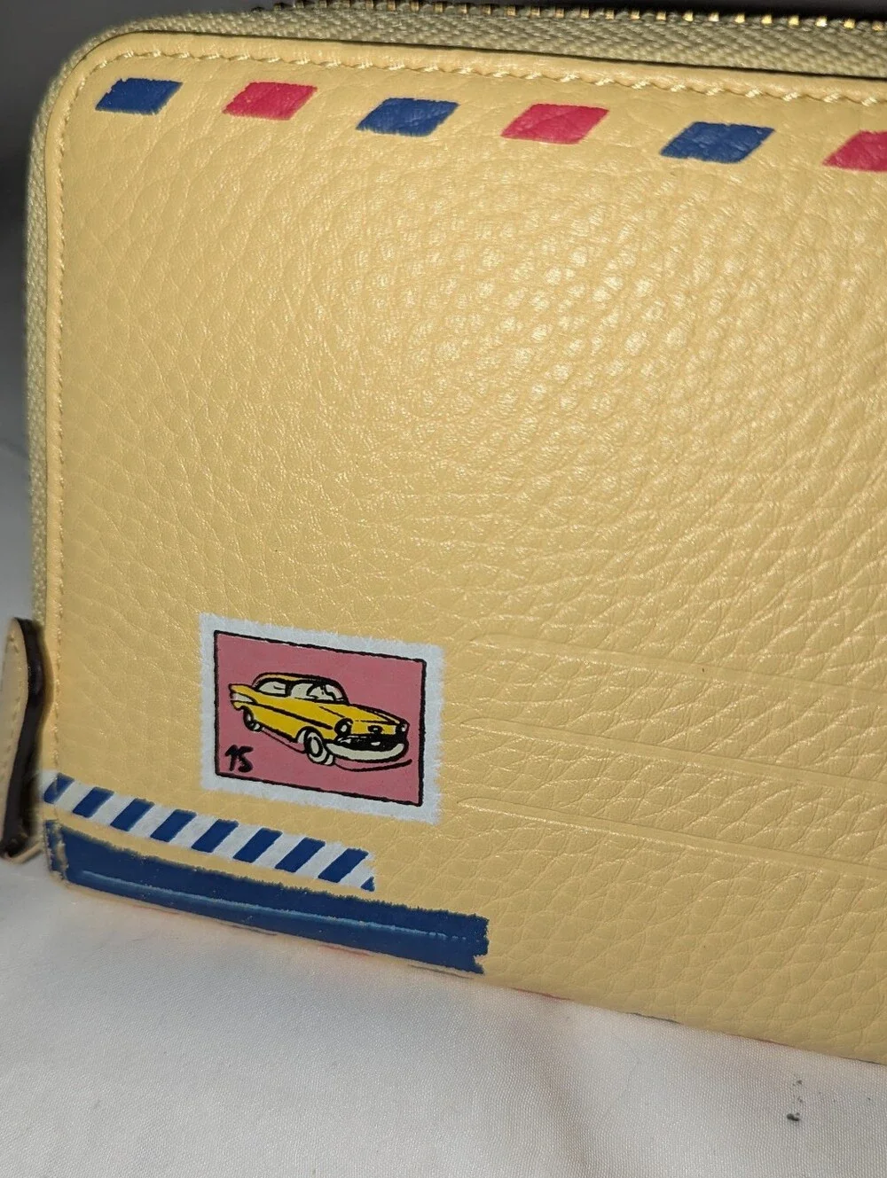 Vera Bradley Georgia RFID Zip-Around Wallet with Colorful Stamp Motif - Picture 4 of 13